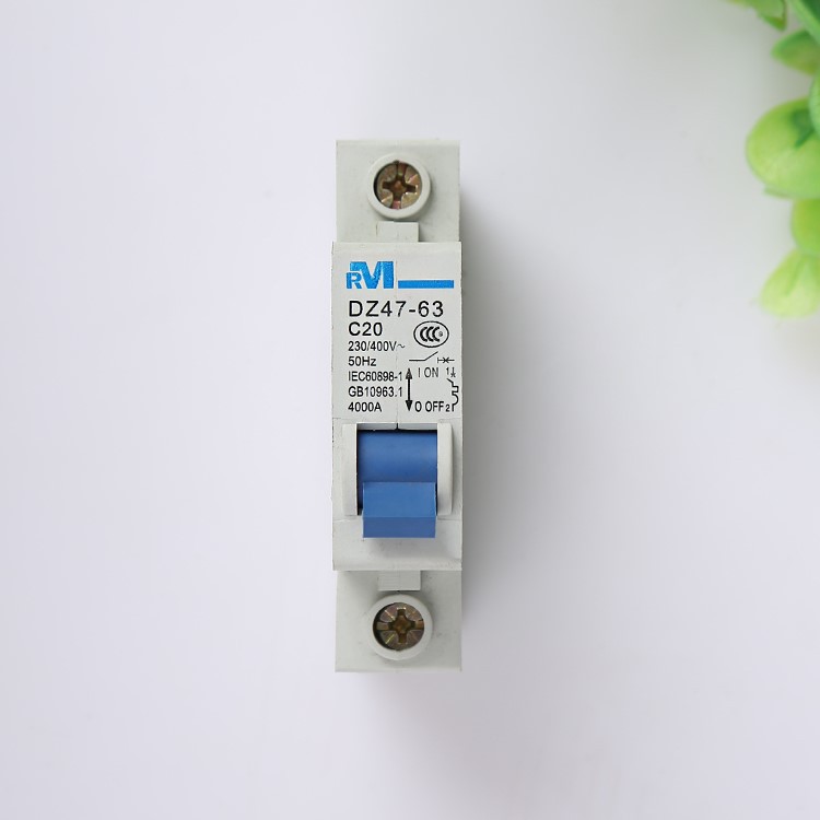 MCB עבור מתח DC